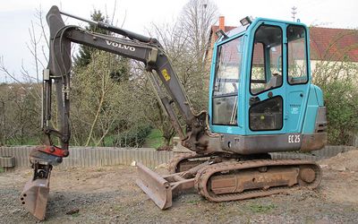 Minibagger Volvo EC 25